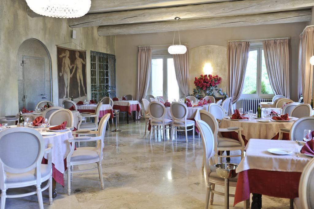 Auberge Bourrelly Cabries Luaran gambar
