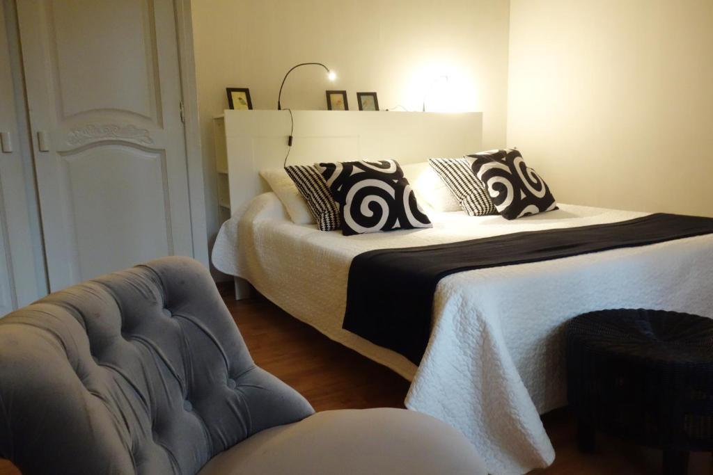 Auberge Bourrelly Cabries Luaran gambar